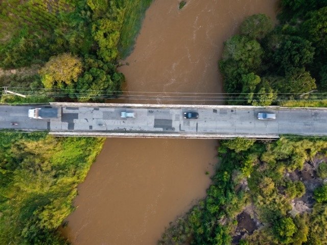 Planejamento Ambiental - Vista aérea ponte.