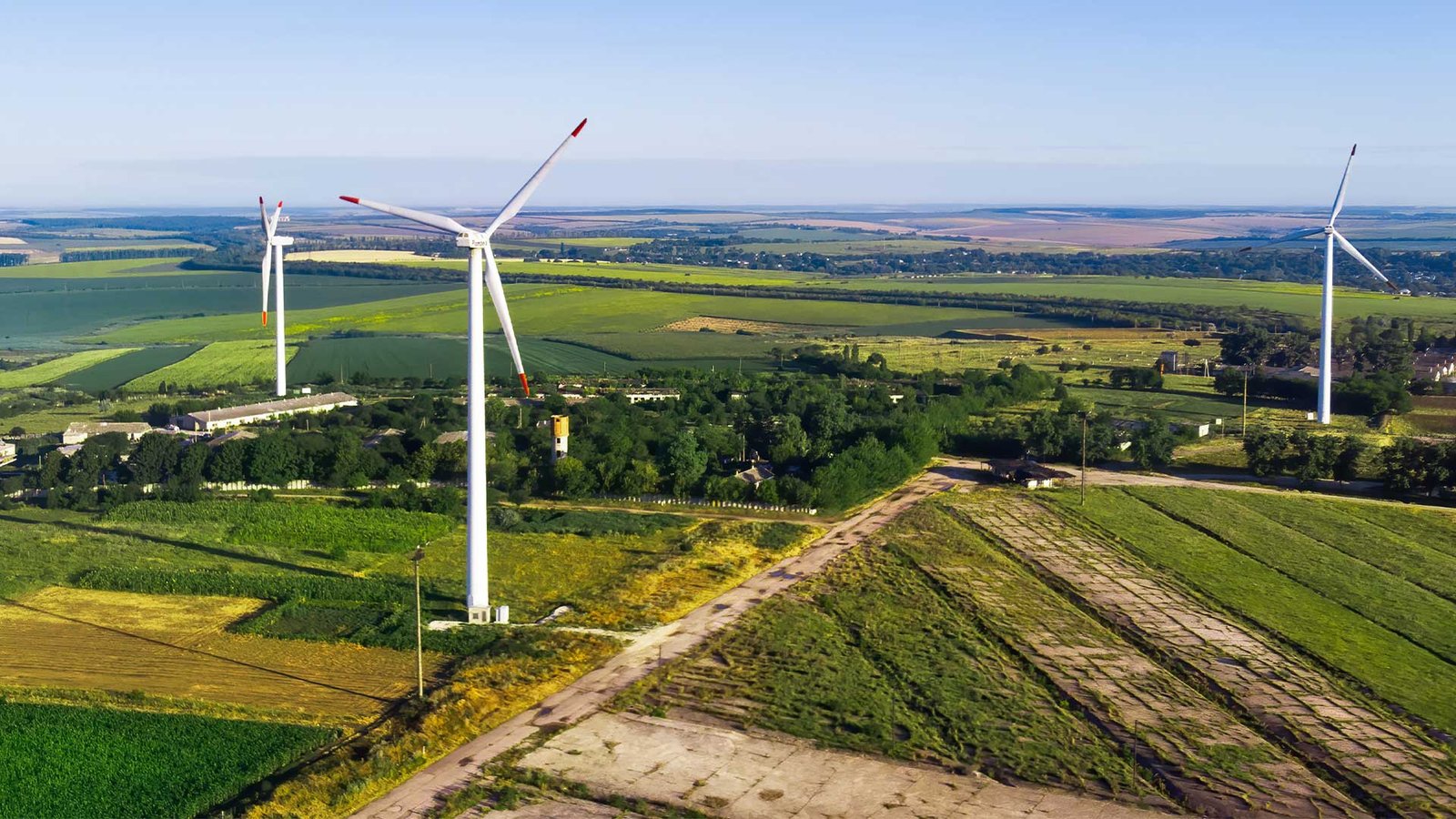 Descomissionamento de parques eólicos: o fim da vida útil e o que o mercado precisa planejar